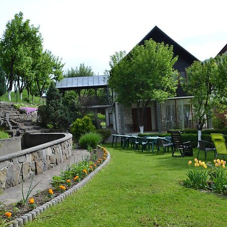 Casa Bota Hotel Vişeu de Sus Exterior foto